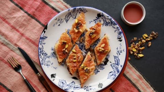 Baklavas au miel d’été et de lilas