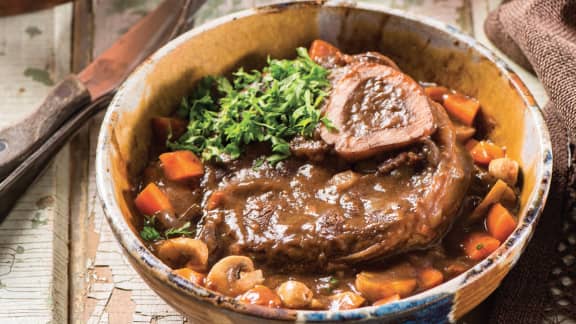 Osso buco d’orignal à la bourguignonne