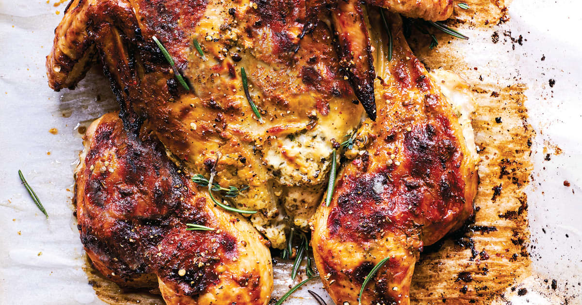Comment cuire un poulet en crapaudine sur le BBQ - l'épicier