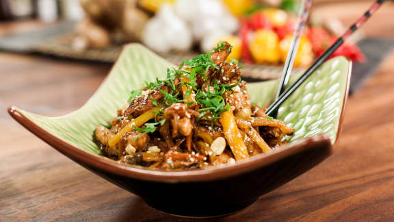 Sauté de poulet aux légumes