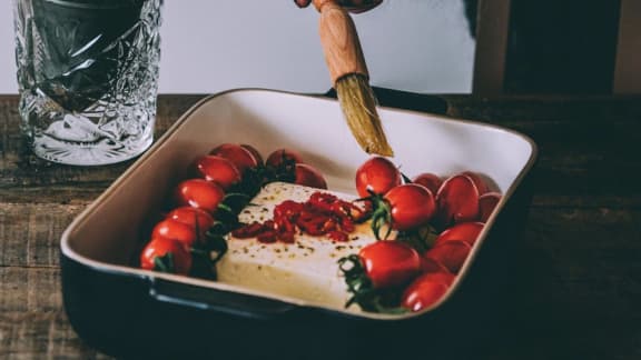 Voici 3 façons simples de garder votre fromage feta frais plus longtemps