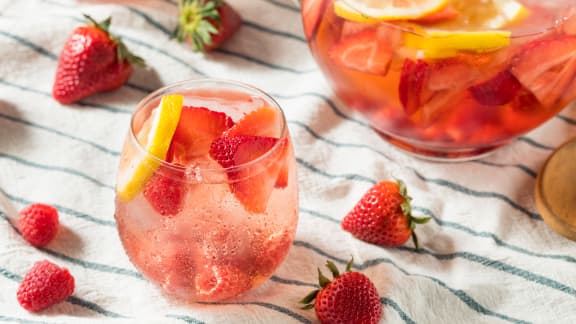 Sangria rosé aux fraises
