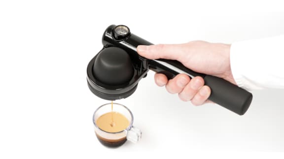 5 cafetières portables pour boire partout un bon café
