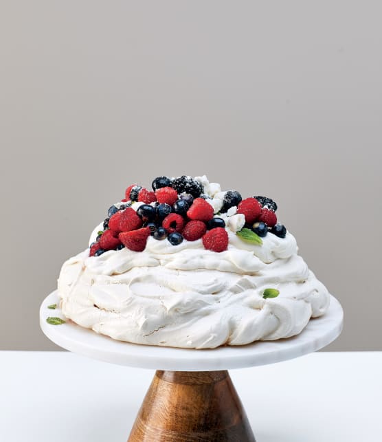 Pavlova aux petits fruits d’ici