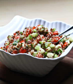 Salade de quinoa deux couleurs au cumin et à la ciboulette