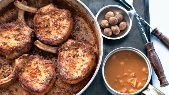 Côtes de porc à la crème de cidre de pommes