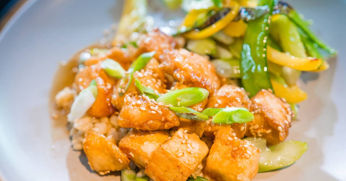 Recette de poulet et tofu général Tao Zeste