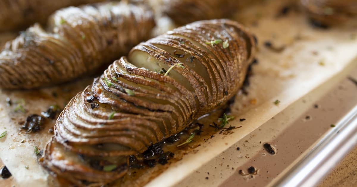 Tailler une pomme de terre en chips - Glossaire culinaire