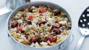 Salade d'orzo au chorizo et à la feta