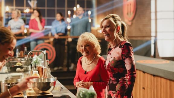 MasterChef Québec : Claudette et Marie-Josée Taillefer partagent leurs anecdotes les plus gourmandes