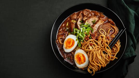 Mardi : Soupe ramen au curry rouge