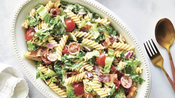 Jeudi : Salade de pâtes crémeuse BLT