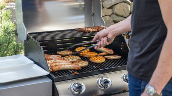 Ces viandes savoureuses sont en MÉGA rabais juste à temps pour les vacances de la construction