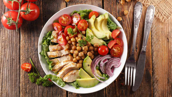 7 habitudes alimentaires qui accélèrent le vieillissement de votre système digestif