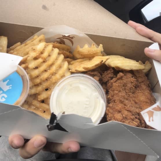On a testé Poulet Royal et voici notre opinion!