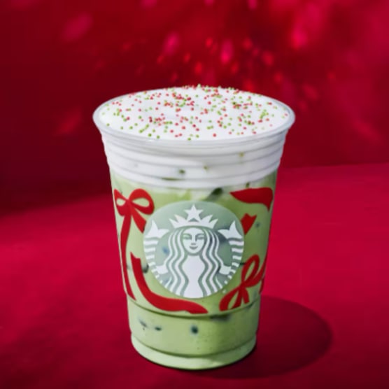 Voici le menu complet des Fêtes 2025 de Starbucks