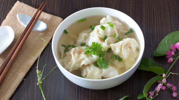 Soupe won ton classique