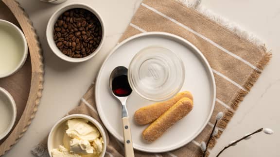 Pourquoi le café a-t-il meilleur goût quand il est préparé par quelqu’un d’autre ?