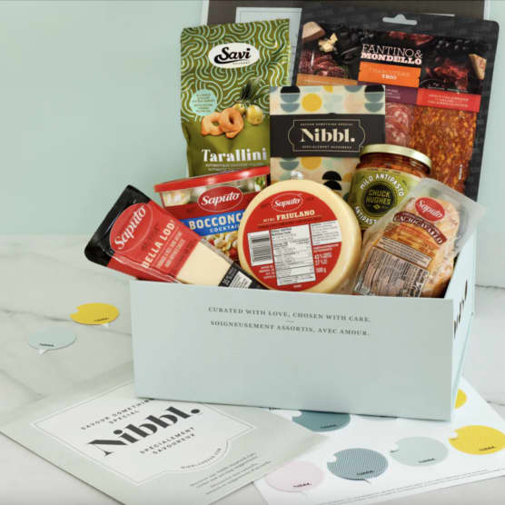 Nibbl : une boîte à fromage thématique pour vos partys!