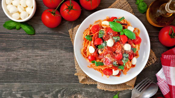 Sauce aux tomates fraîches, aux champignons et au vin blanc