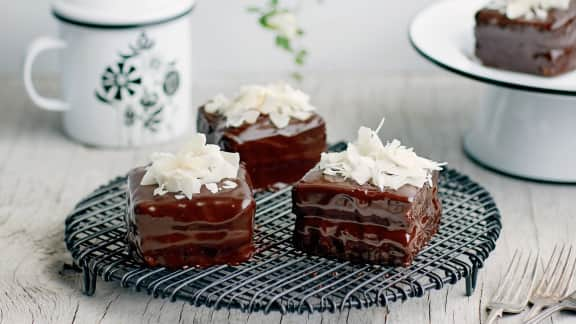 Lamingtons au chocolat noir