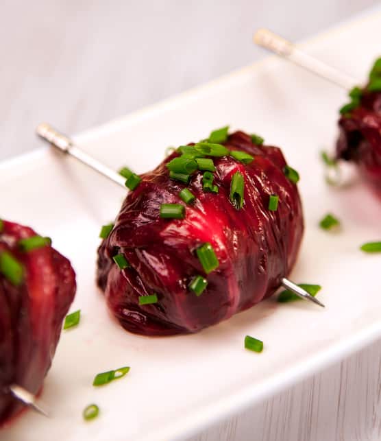 bouchées de radicchio, dattes et fromage bleu