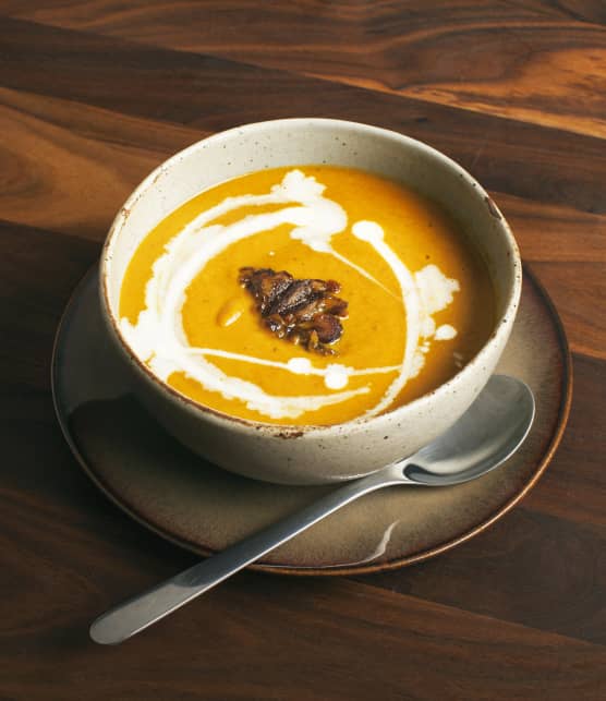 Velouté de carottes aux dattes