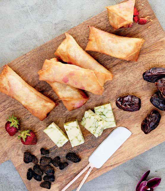 Rouleau croustillant de cheddar qualité summum au pesto et chutney de fraises