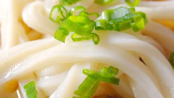 nouilles udon aux champignons