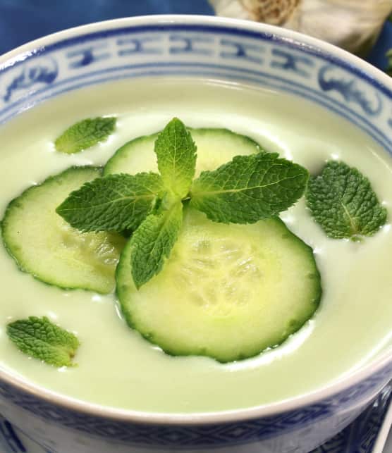 Soupe rafraichissante aux concombres