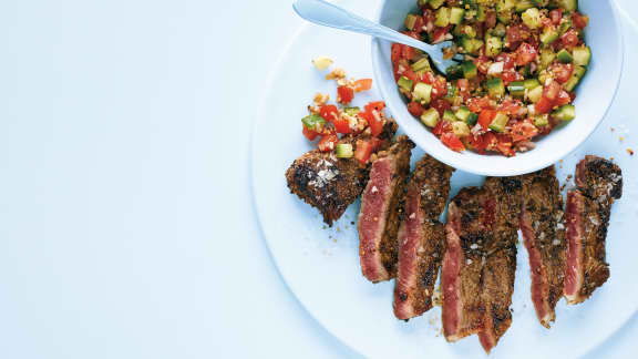 Tataki de boeuf et salsa de bloody cesar