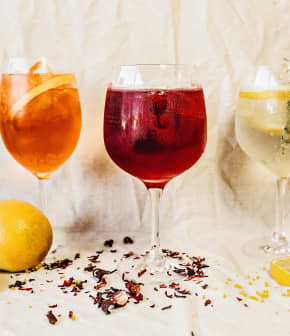 Cocktail sans alcool aux canneberges - Châtelaine