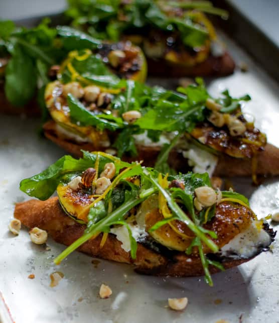 Tartine de figues caramélisées et ricotta