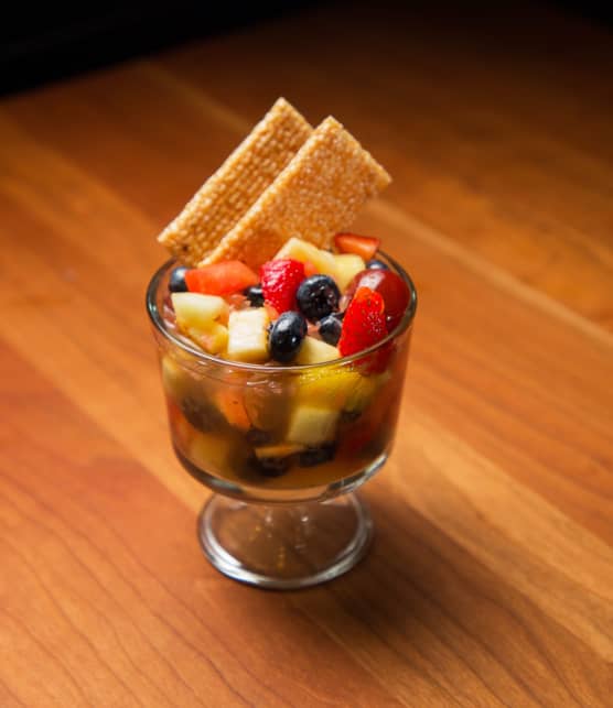 Salade de fruits au gingembre confit