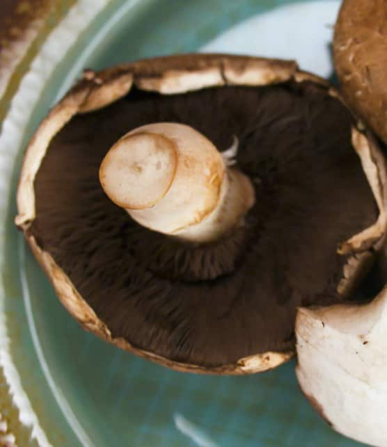 Comment éplucher un champignon