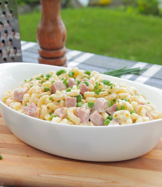 Macaroni au jambon et aux petits pois