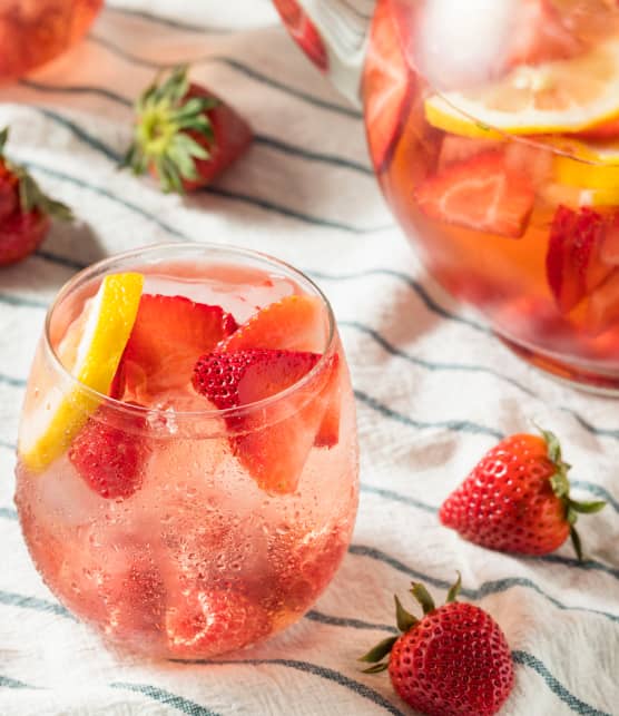 Sangria rosé aux fraises