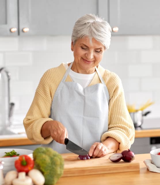 Voici 6 habitudes alimentaires à adopter dès maintenant pour vieillir en pleine forme
