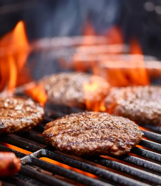 8 bonnes adresses où acheter sa viande pour la saison du BBQ!