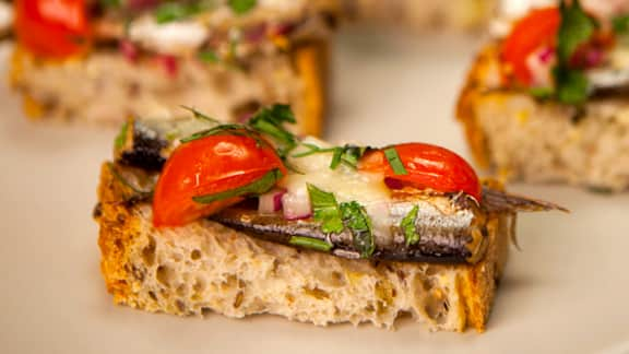 Bruschetta de sardines