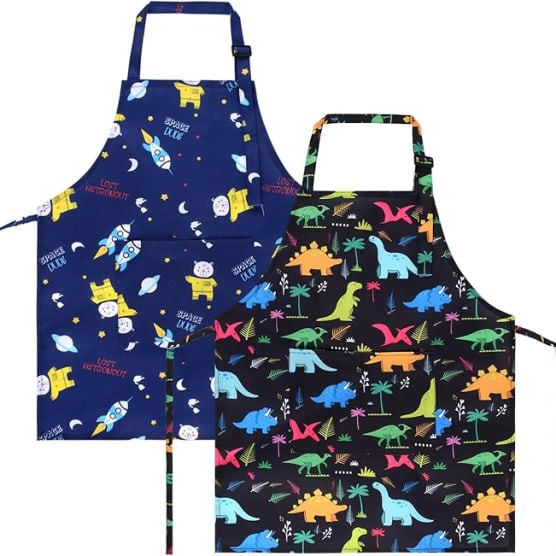 10 accessoires pratiques pour cuisiner avec vos enfants