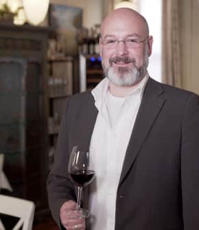 Le sommelier Cory Ciona vous parle des meilleurs vins canadiens