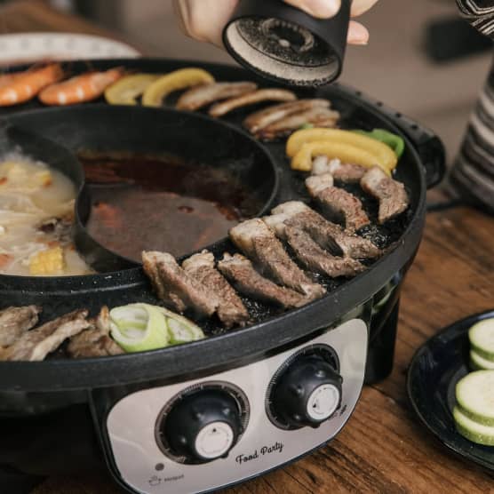 Black Friday : cet appareil fondue et raclette 2 en 1 est à prix réduit