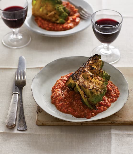 Chou romanesco à la sauce romesco