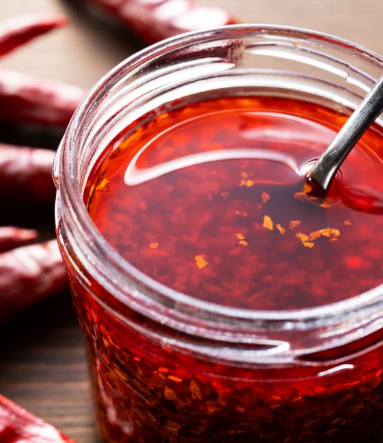 Huile de chili croustillante (spicy chili crisp)