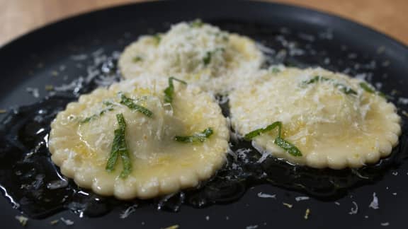 Medaglioni à la ricotta et aux épinards