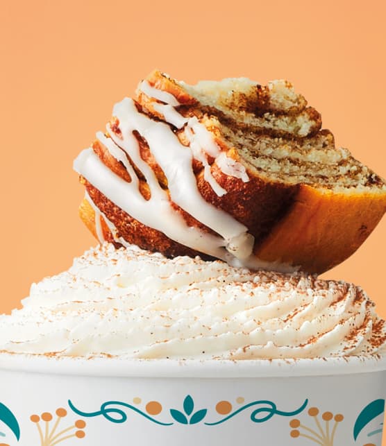Voici où déguster le café de l'automne : brioche à la cannelle