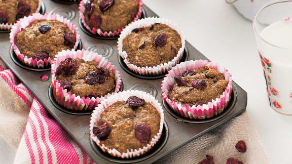 Muffins à la courge spaghetti et aux canneberges