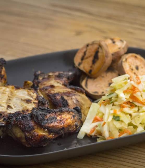 Poulet en crapaudine, façon jerk sur le bbq