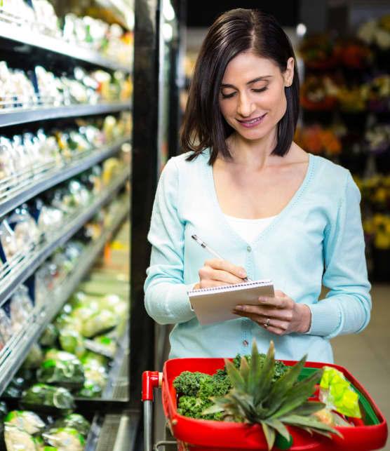 Réduire le coût de la facture d'épicerie : les astuces de nos experts